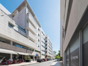 CN150 boutique studio, charming flat