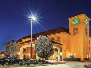 La Quinta Inn & Suites by Wyndham Eastland