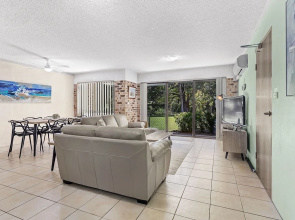 Grevillia, Bay Parklands, Unit 38/2 Gowrie Avenue