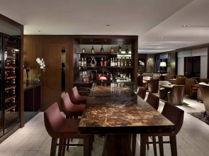 Sofitel Philippine Plaza Manila