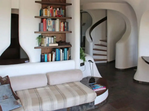 Hermitage-dahn Modern Retreat