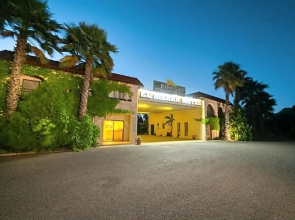 El Sierra Motel