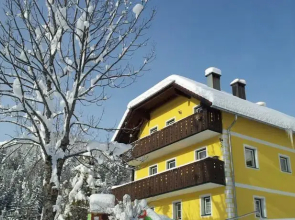Farm House Orainza