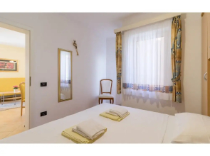 Modern Apartment With Balcony, Garden View in Villa Vizula