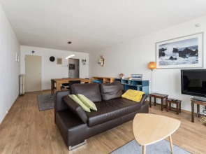 Apartment for 4 People With Terrace