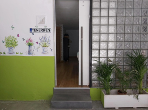 Loft Santa Cruz, Acoran