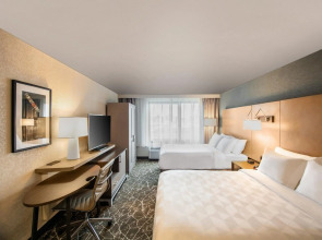 Holiday Inn Newark International Airport by IHG