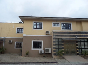 Suru Express Hotel