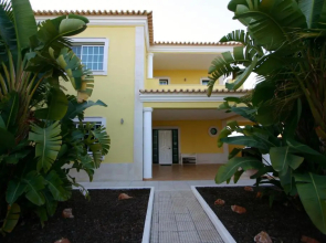 Villa Vista Mar Piscina Suites