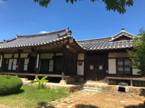 Mookgae Seowon(Manhuejeong)