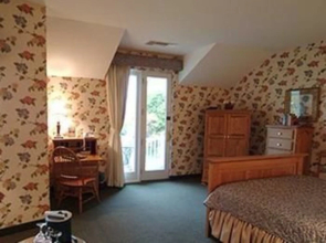 Red Maple Inn