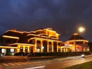 Longzhirun Resort Hotel