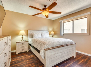 Lake Havasu Vacation Rental 5 Mi to London Bridge!