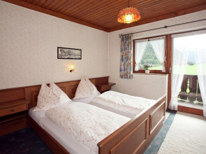 Modern Apartment in Sankt Martin bei Lofer With Garden