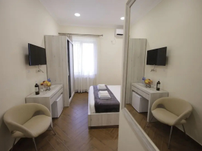 Oxygen Hotel