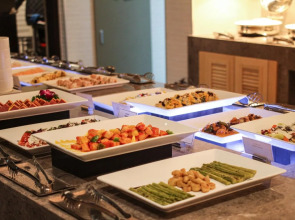 Golden Tulip Ever Yongin Hotel