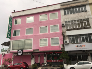 M Season Boutique Hotel