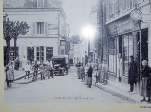 Autour Des Châteaux