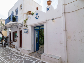 Captain Manolis Hotel