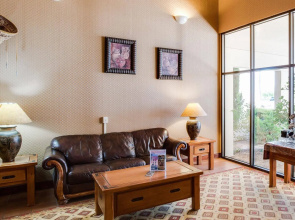 Best Western Apache Gold