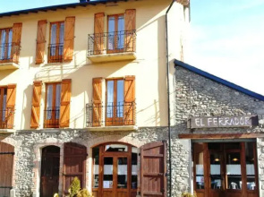 El Ferrador Apartments