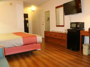 Ramada Tulsa Airport East
