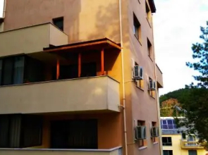 United Apartments
