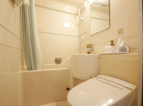 Shin Osaka Sunny Stone Hotel