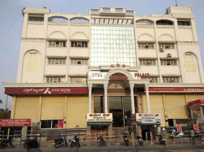 Hotel Kubera Palace by OYO Rooms