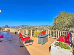 Retro House w/ Deck & Arroyo Grande View