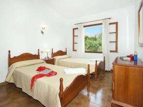 Villa - 3 Bedrooms with Pool - 108774
