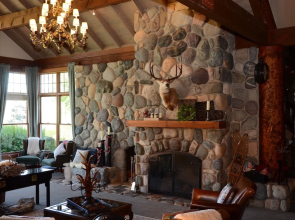 Casia Lodge and Ranch