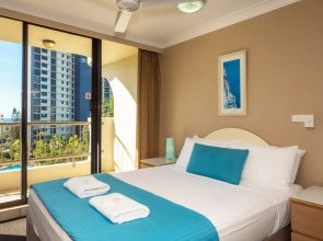 Aristocrat Apartments