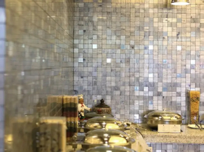 The Queens Airport Business Hot