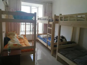 Qingmu Sanshe Youth Hostel
