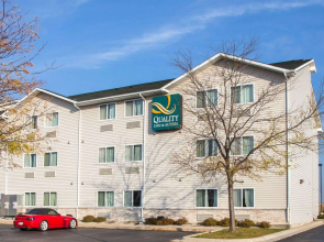 Quality Inn & Suites Loves Park near Rockford