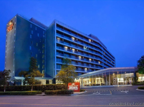 Crowne Plaza Shanghai Xiayang Lake by IHG