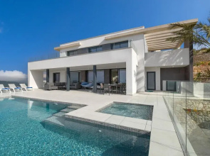 Villa Madi in Cumbre del Sol
