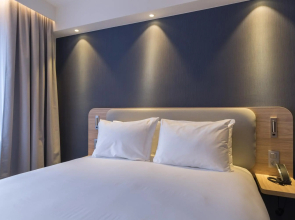 Holiday Inn Express Brussels - Grand-Place by IHG