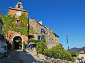 Cozy Cottage With Fenced Pool, in a Quiet Area and 30 km From the Mont Ventoux