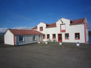 Apartment by the Sea