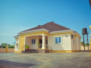 Entire Beautiful Three Bedrooms Apartments