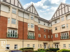 2 Bed-colchester Apartment-freep- Tv-wifi
