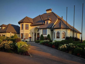 Bungalows at Sierra Golf Resort