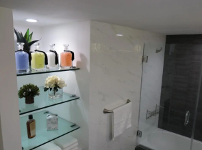 Yacht Club at Aventura Luxurious 1 Bed 1 Bath