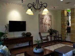 Pasteur Beautiful Luxurious House