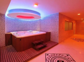 Forum Suite Hotel
