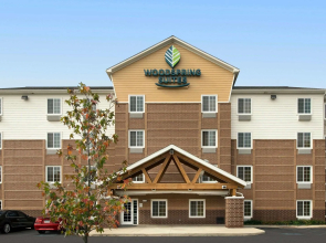 Extended Stay America Select Suites - Cleveland - Airport
