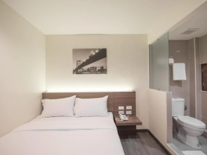 Sovereign Group Hotel