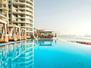 Royal Central Hotel & Resort — the Palm